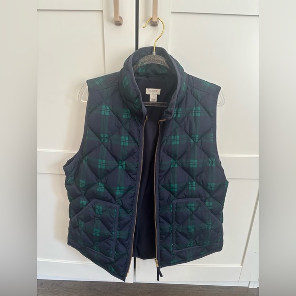 J. Crew Jackets & Blazers - J.Crew Navy and Green Tartan Plaid Vest Size Medium Preppy Cabincore Holiday